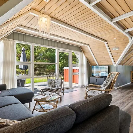 Holiday home Urpo - 6km From The Sea In Western Jutland By Interhome Kongsmark